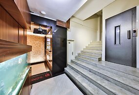 Gökçe Pansiyon - Adult Only - Hostel