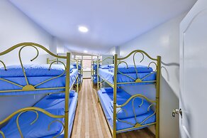 Gökçe Pansiyon - Adult Only - Hostel