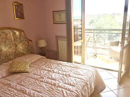 Casa Mediterraneo