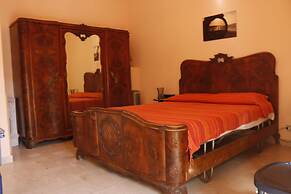 Tusa Gold Sunset by Wonderful Italy