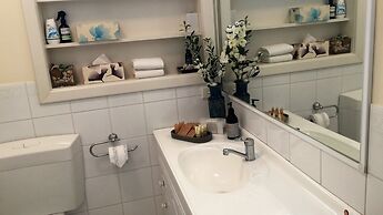 Applecross Village Apartment