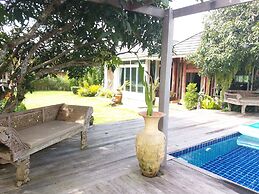 Mountain View Pool Villa Nakhonnayok