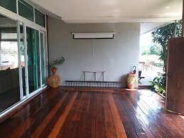 Mountain View Pool Villa Nakhonnayok