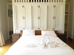 Mountain View Pool Villa Nakhonnayok