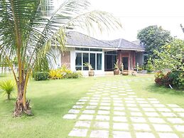 Mountain View Pool Villa Nakhonnayok