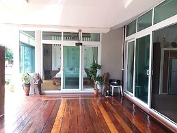 Mountain View Pool Villa Nakhonnayok