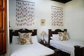 Hostal Antigueño - Hostel