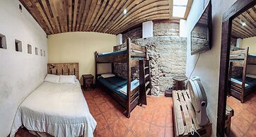 Hostal Antigueño - Hostel