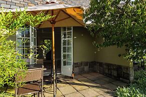 Moorcroft Manor Boutique Country Hotel