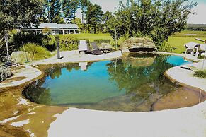 Moorcroft Manor Boutique Country Hotel