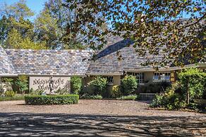 Moorcroft Manor Boutique Country Hotel