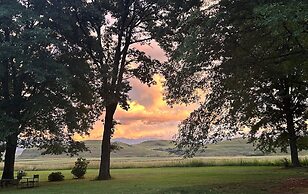 Moorcroft Manor Boutique Country Hotel