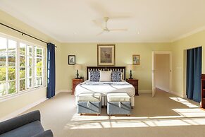 Moorcroft Manor Boutique Country Hotel