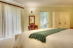 Moorcroft Manor Boutique Country Hotel