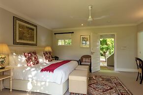 Moorcroft Manor Boutique Country Hotel