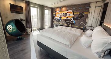 V8 Hotel Motorworld Region Stuttgart, BW Premier Collection