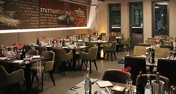 V8 Hotel Motorworld Region Stuttgart, BW Premier Collection
