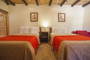 Hotel Adobe & Teja