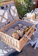 Cressa Suites - Adults Only