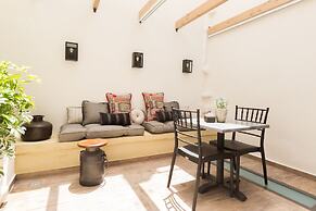 Cressa Suites - Adults Only