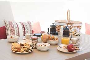 Cressa Suites - Adults Only