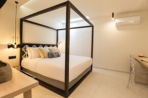 Cressa Suites - Adults Only