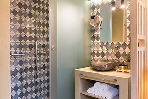 Cressa Suites - Adults Only