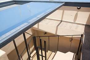 Cressa Suites - Adults Only