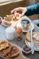 Cressa Suites - Adults Only