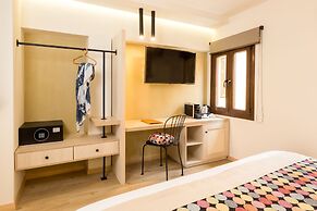 Cressa Suites - Adults Only