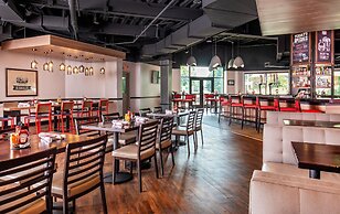 Holiday Inn Newport News - Hampton by IHG