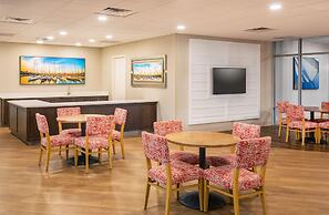 Holiday Inn Newport News - Hampton by IHG