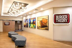 Holiday Inn Newport News - Hampton by IHG