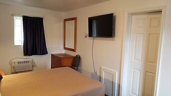 Budget Inn Breezewood