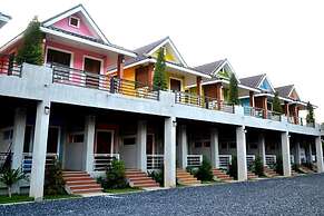 Toffee House Resort