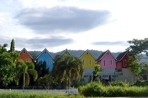 Toffee House Resort