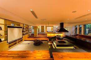 Wangshan Travelling With Hotel