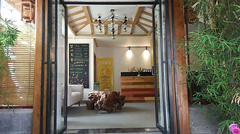 Wangshan Travelling With Hotel