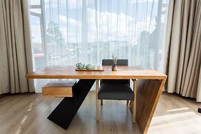 Wangshan Travelling With Hotel