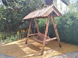 Wangshan Travelling With Hotel