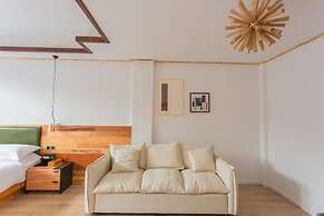 Wangshan Travelling With Hotel