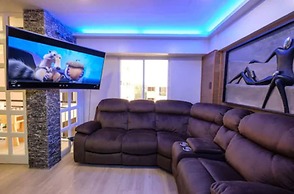 CLOCKWORKORANGE Luxury Suites
