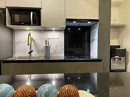 CLOCKWORKORANGE Luxury Suites