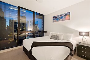Premier Stays Melbourne