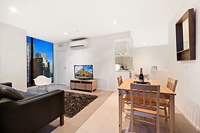 Premier Stays Melbourne