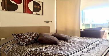 Raphael Apartments