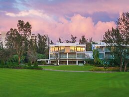 Montgomerie Links Hotel & Villas