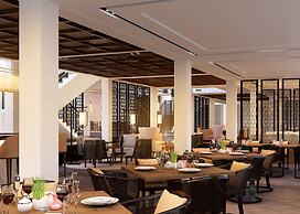 Montgomerie Links Hotel & Villas