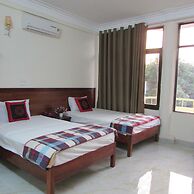 Viet Nhat Halong Hotel