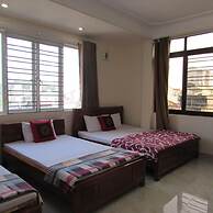 Viet Nhat Halong Hotel